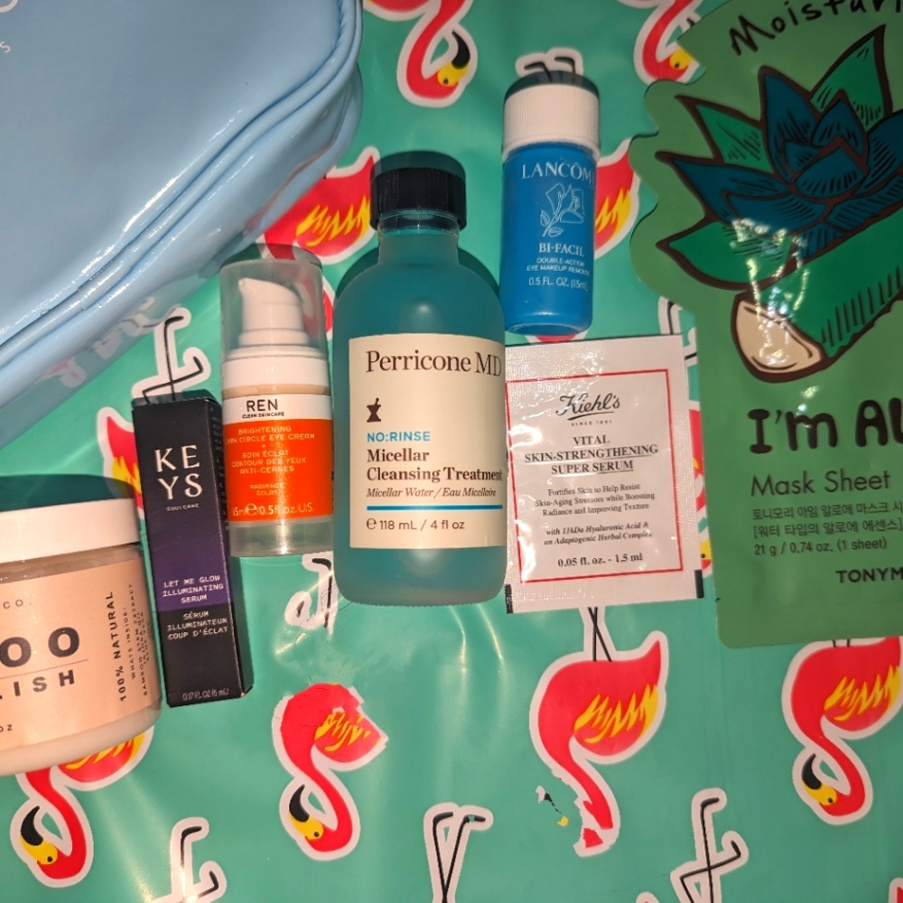 Perricone MD, Kiehl's, Lancome, Ren, free makeup bag - great stocking stuffer